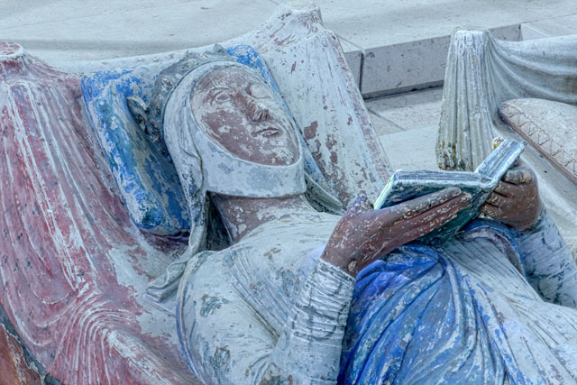 Tombe d'Aliénor d'Aquitaine - Fontevraud Abbey, France
