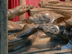 Bishop Giles de Bridport Tomb - Salisbury Cathedral