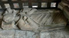 Geddington Priest Effigy - Northamtonshire