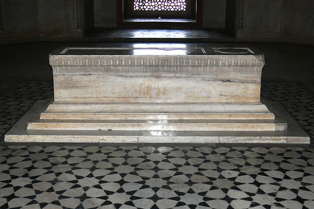 Main chamber of Humayun's Tomb
