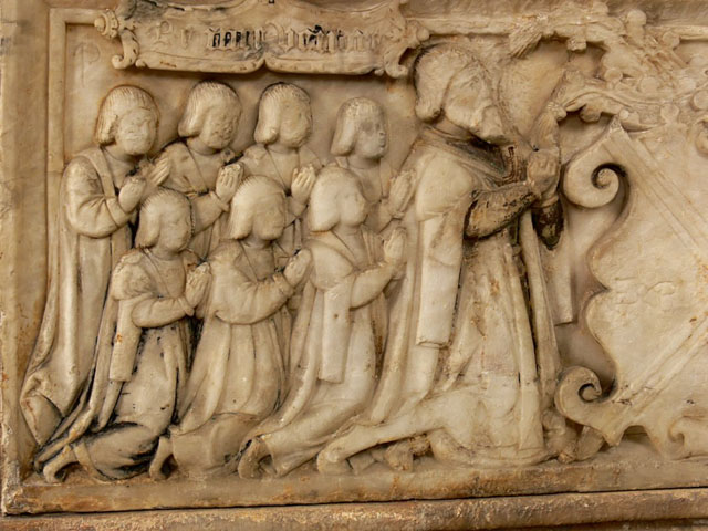 chest tomb, alabaster, tudor, children costume