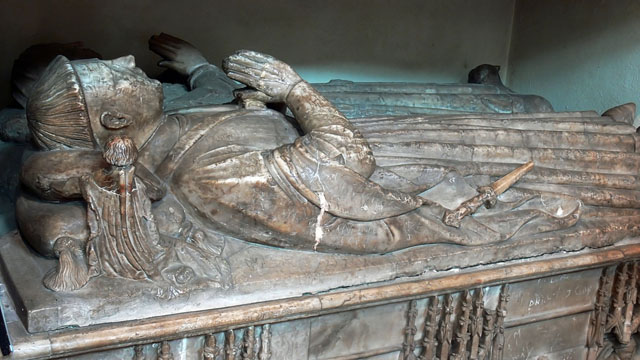 Medieval tomb of Knight and Lady
