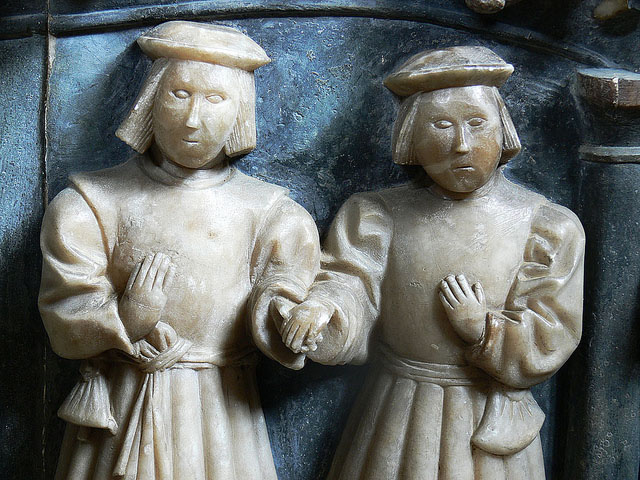 Alabaster tudor tomb sculpture of mourner weeper