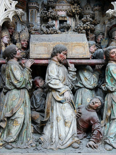 Bringing the Relics To Amiens